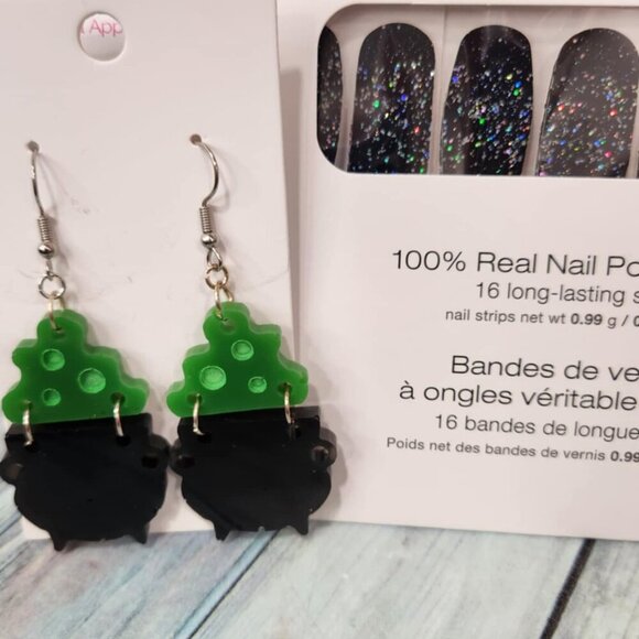 Rare Retired Color Street Set- Halloween set, Black Widow - Picture 2 of 4